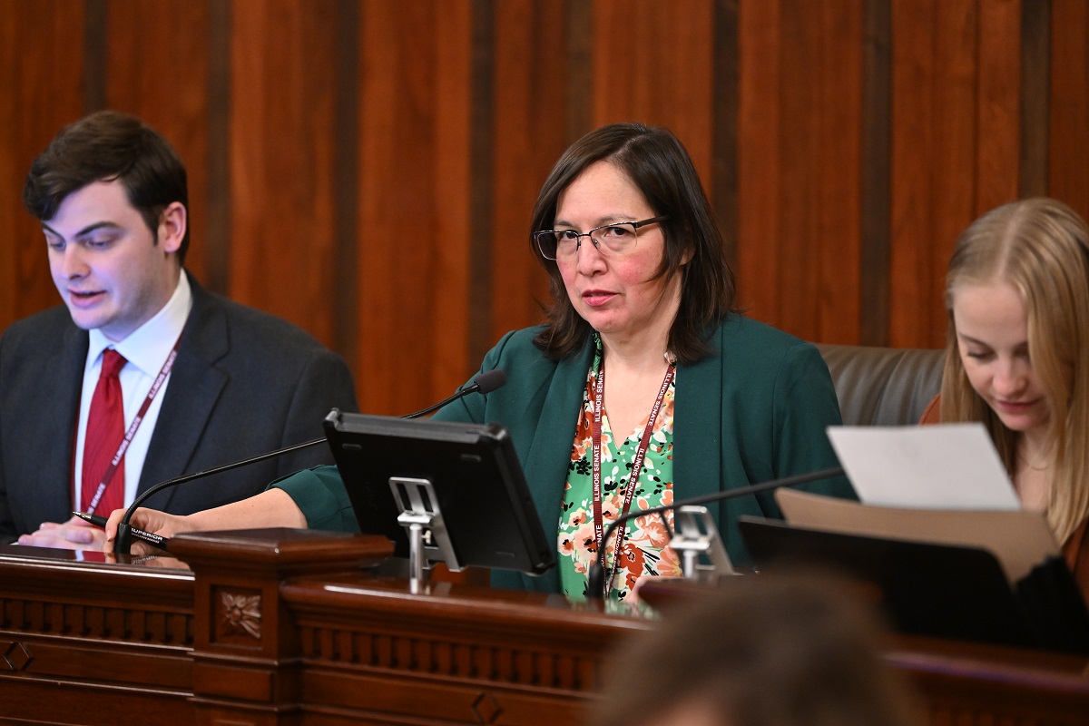 MM Story Castro SB 4040